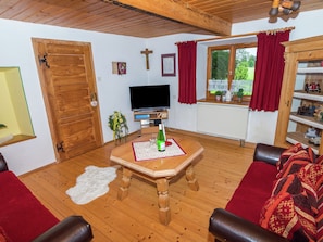 Deluxe Apartment, 2 Bedrooms | Living room - Alluring Holiday Home in Ubersee With Whirlpool (Uebersee)