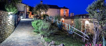 Gorgeous Apartment With Pool Near Sibillini Mountains