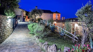 Appartement Classique, 3 chambres | Extérieur