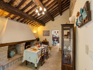 Appartement Classique, 3 chambres | Restauration