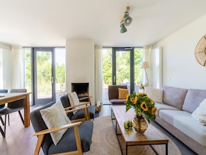 Living room - Beautiful Villa Near the sea (Egmond aan den Hoef)