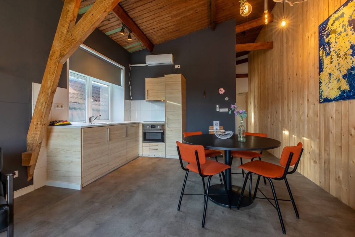 Comfort Apartment, 2 Bedrooms | Private kitchen | Fridge, microwave, dishwasher, coffee/tea maker