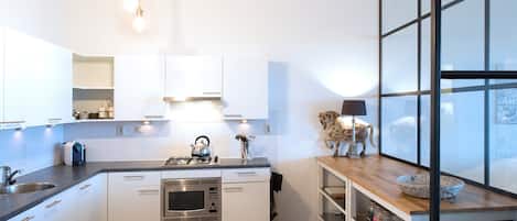 Appartement Classique, 2 chambres | Cuisine privée