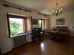 Casa Confort, 3 habitaciones | Restaurantes