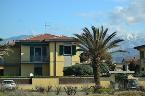 Classic House, 2 Bedrooms | Exterior - Amazing Holiday Home Near Pet-friendly Beach (Carrara)