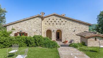 Classic House, 4 Bedrooms | Exterior
