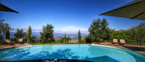 Classic House, 2 Bedrooms | Pool