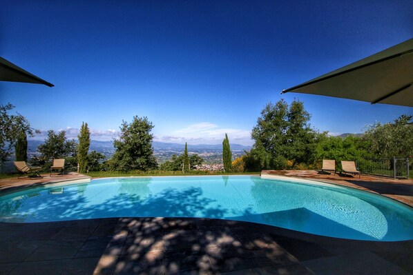 Classic House, 2 Bedrooms | Pool | Outdoor pool