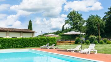 Classic Apartment, 2 Bedrooms | Pool | Outdoor pool