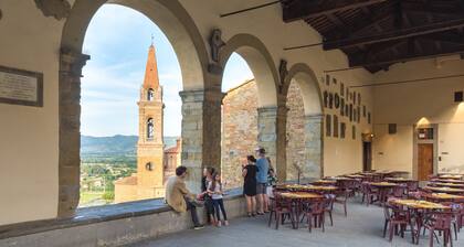 Aesthetic Farmhouse in Bucine With Barbecue