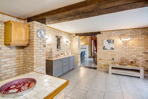 Beautiful Holiday Home in Cul-des-sarts With Garden