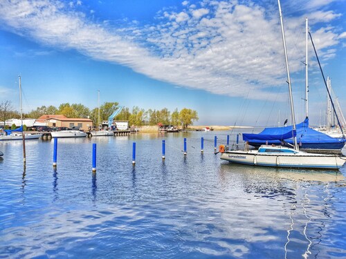 Ground-floor Apartment With Terrace and Large Garden With Lounge Area and Grill