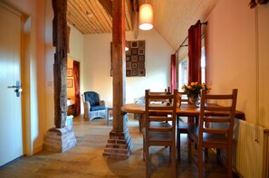 Casa Confort, 2 habitaciones | Restaurantes