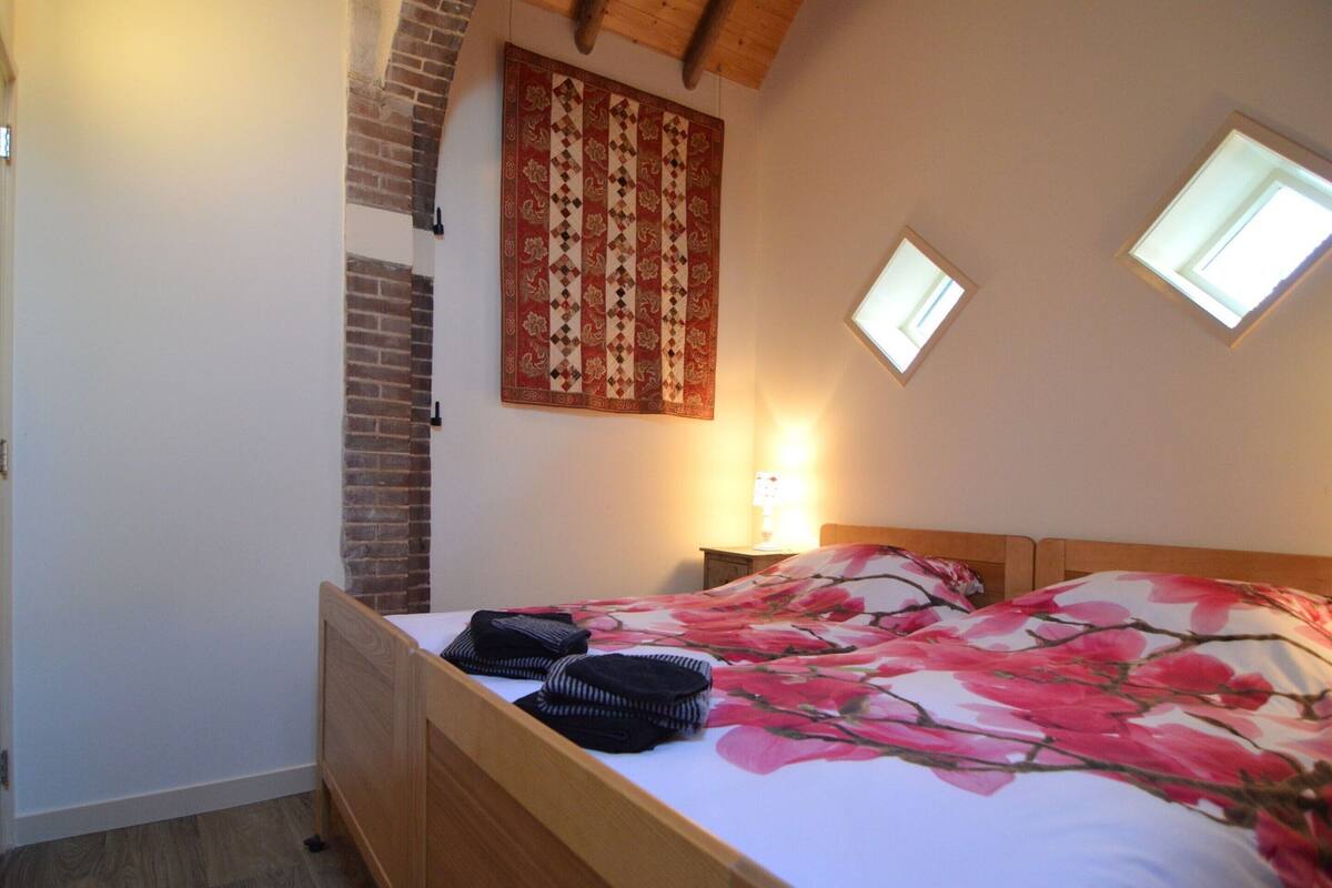 Comfort House, 2 Bedrooms | 12 bedrooms, individually furnished, bed sheets