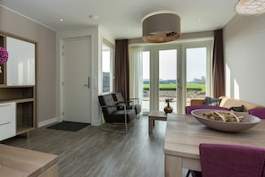 Luxury House, 2 Bedrooms | Living room - Luxury Apartment With sun Shower at the Edge of the Beautiful Oostkapelle (Oostkapelle)