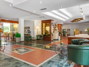 Comfort House, 1 Bedroom | Lobby - Stunning Holiday Home in Foligno With Sauna (Foligno)