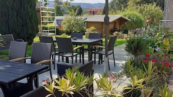 Elite Apartment, 2 Bedrooms | Balcony