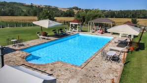 Comfort Apartment, 3 Bedrooms | Pool | Outdoor pool