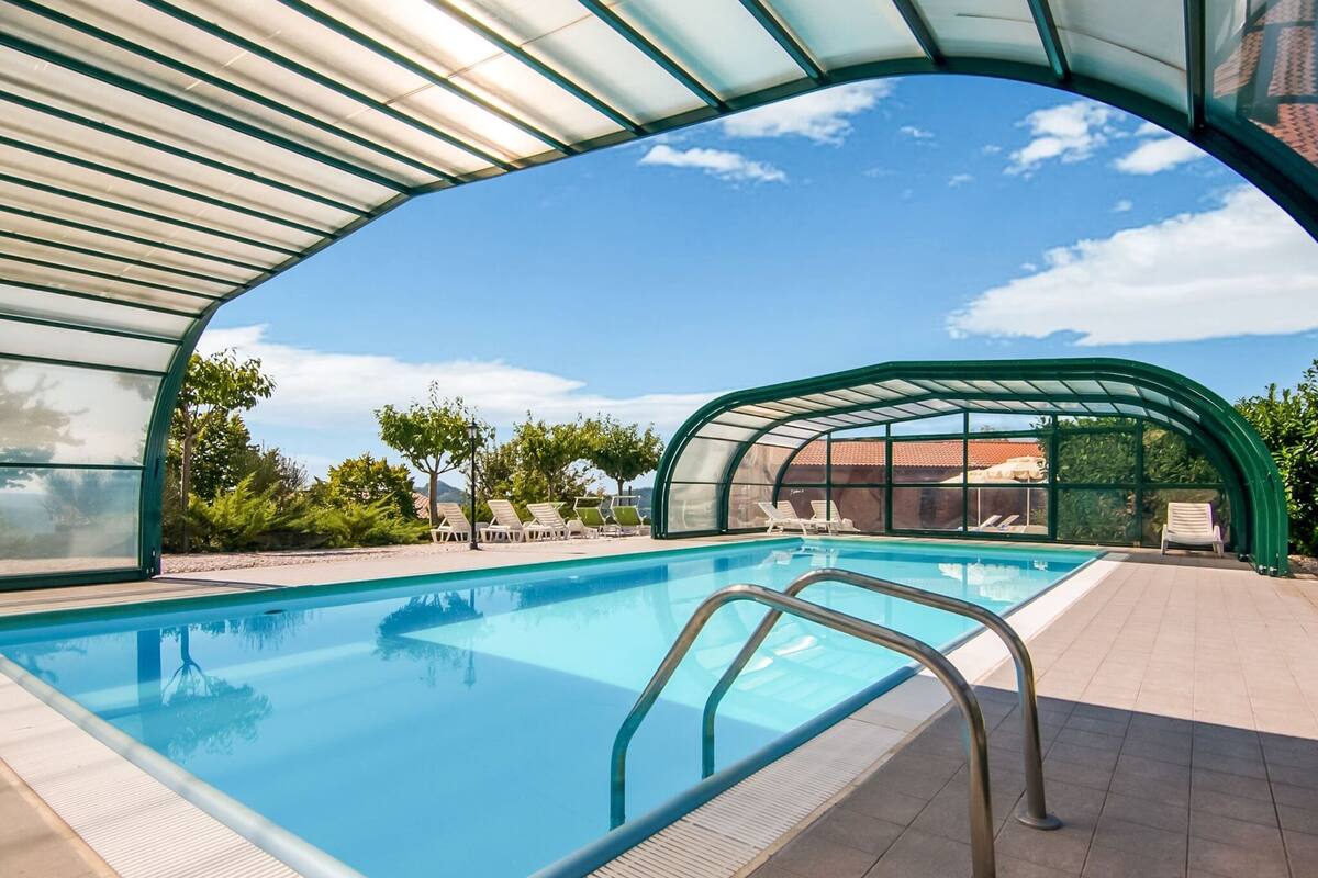 Indoor pool, outdoor pool