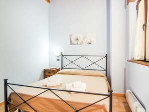Hus – classic, 2 soverom | 11 soverom, individuelt innredet og sengetøy
