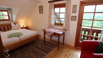 Comfort House, 2 Bedrooms | 6 bedrooms, individually furnished, bed sheets