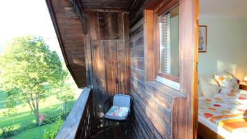 Classic House, 2 Bedrooms | Balcony