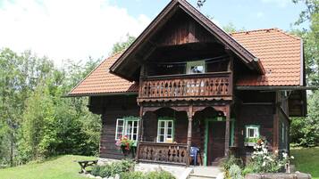 Deluxe House, 2 Bedrooms | Exterior