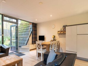 Klassiek huis, 3 slaapkamers | Dineren