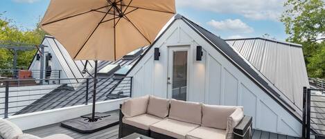 ハウス | 6 室のベッドルーム、デスク、インターネットアクセス