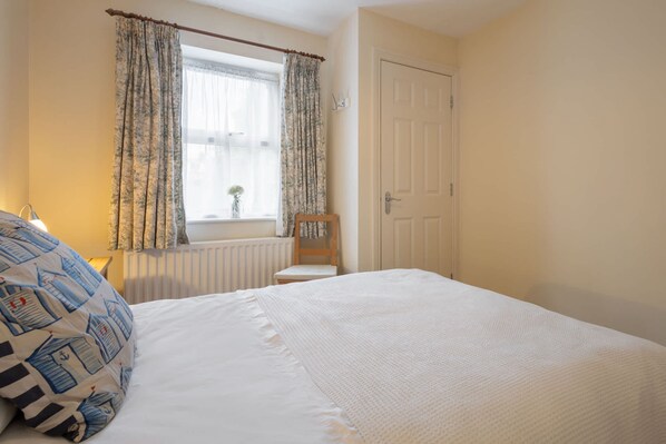 2 bedrooms