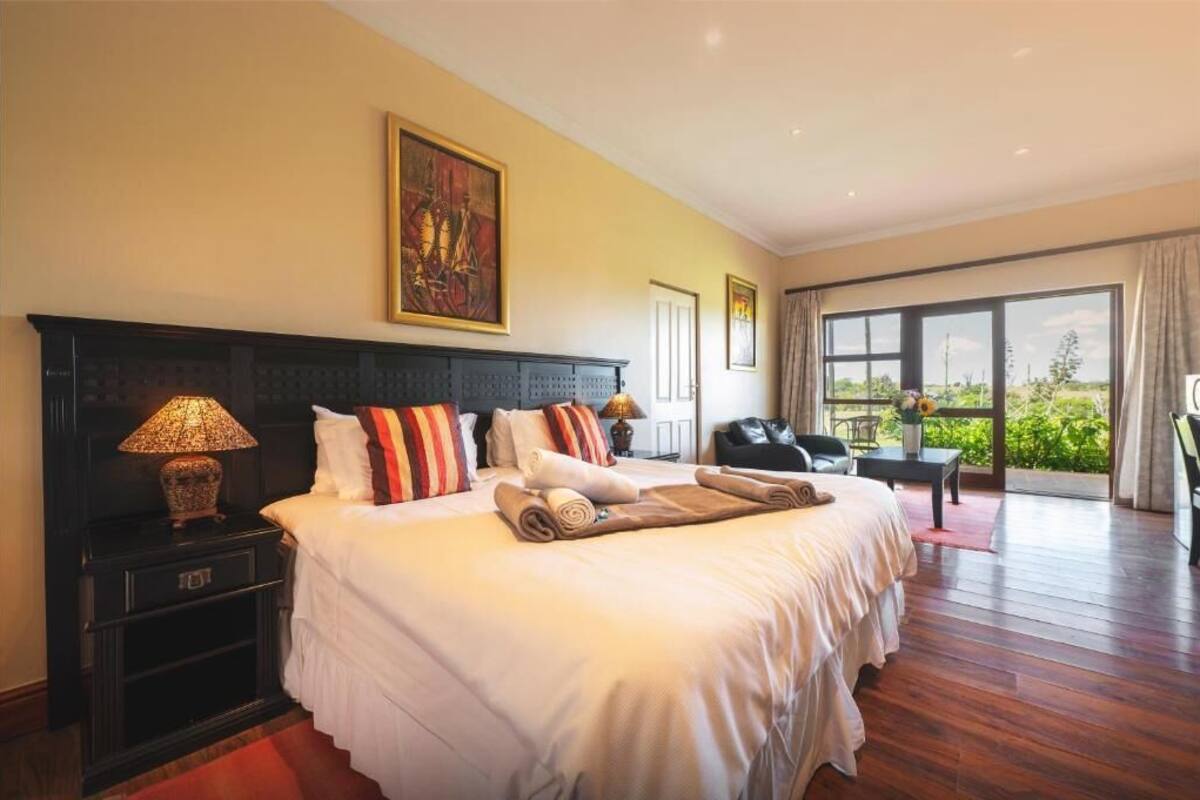 Superior Double or Twin Room, Garden View | Laptop workspace, iron/ironing board (on request), WiFi (free)