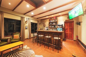 Bar (on property) - Temba Private Game Reserve Olive Park  (Makhanda)