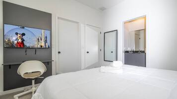 Appartamento | 3 camere, una scrivania, Internet