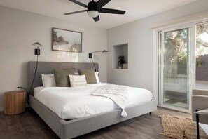 2 bedrooms, iron/ironing board, travel crib, WiFi - Covered Backyard lounge w/Fire Pit|King Bed|BBQ (San Diego)