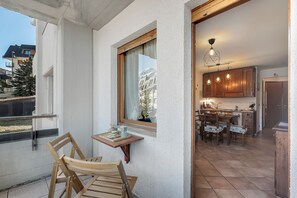 Family Apartment, Multiple Bedrooms (Wolf & Deer Apartment Ski-In Ski-Out) | Outdoor dining - Wolf & Deer Apartment Ski-in Ski-out 250m (Sestriere)