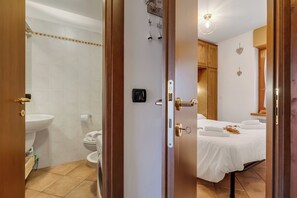 Familienapartment, 2 Schlafzimmer (Wolf & Deer Apartment Ski-In Ski-Out) | Innenbereich