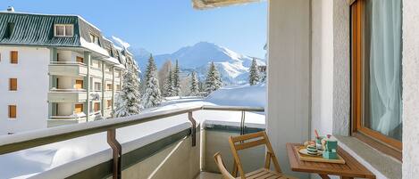 Appartamento familiare, 2 camere da letto (Wolf & Deer Apartment Ski-In Ski-Out) | Balcone