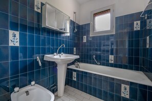 Shower - Villa 200m from the sea, 12 adults and 1 child (Préfailles)