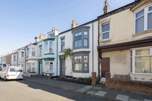 Exterior - Host & Stay | Garnet Street (Saltburn-by-the-Sea)