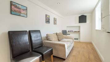 TV, fireplace, foosball, books