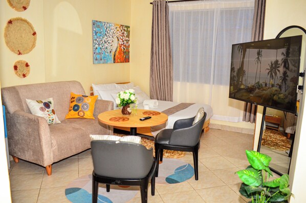 1 bedroom, iron/ironing board, WiFi, bed sheets