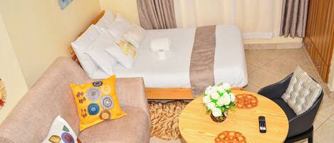 1 bedroom, iron/ironing board, WiFi, bed sheets