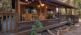 Crooked Pine Lodge
