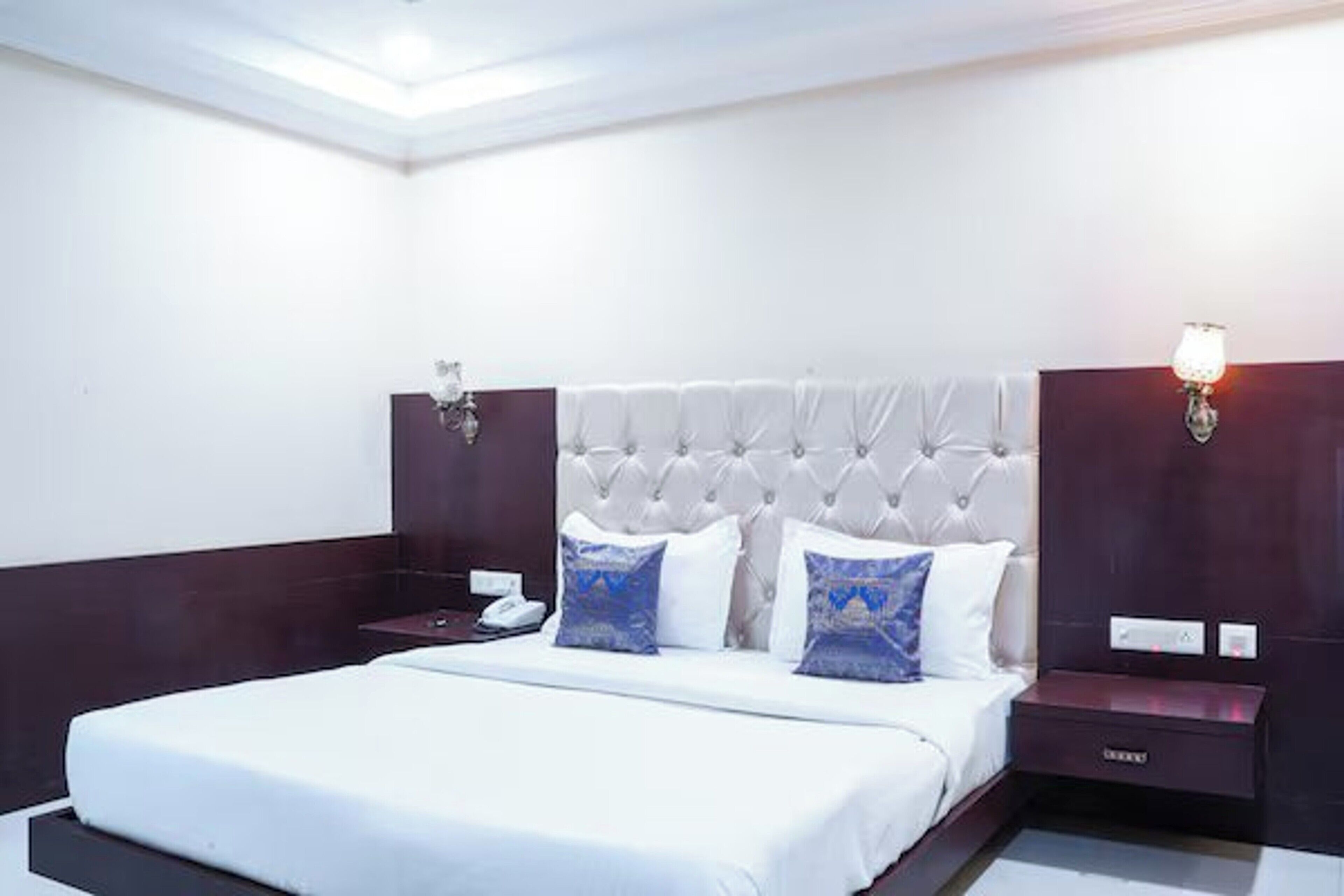 Photo - Hide-In Udaipur - A Lake View Boutique Hotel