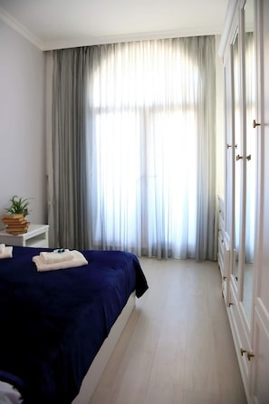 1 chambre, fer et planche à repasser, Wi-Fi gratuit