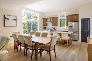 Fridge, microwave, oven, stovetop - 273 Russel Ridge Rd Stanardsville, VA 22973 (Stanardsville)