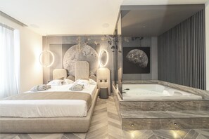 Piazza del Popolo - Exclusive Room | Minibar, in-room safe, blackout curtains, soundproofing - Tritone Luxury Suites Piazza del Popolo (Rome)