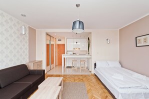 Apartament (3) | Living area - Apartamenty Sun & Snow Dietla Old Town (Kraków)