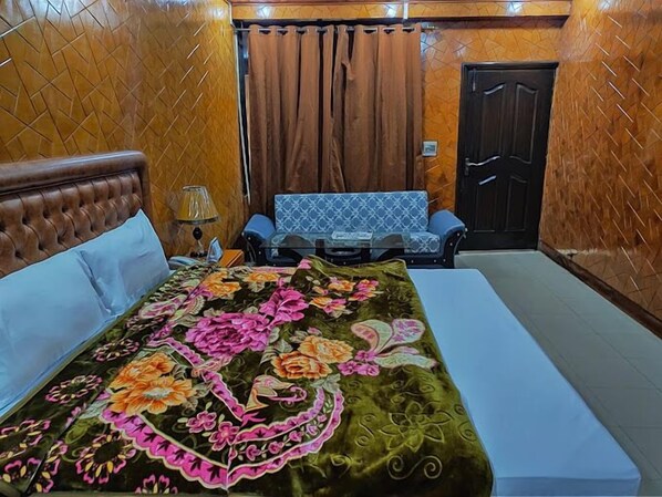 豪華雙人房 | 隔音、熨斗/熨衣板、免費無線上網