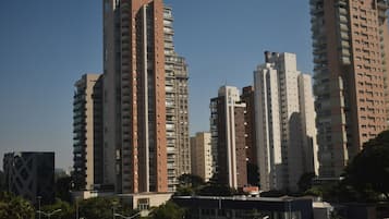 Quarto standard | Espaço de trabalho para notebook, Wi-Fi de cortesia